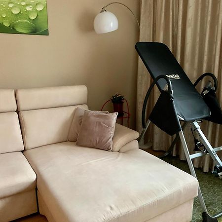 Park - Apartmany Na Prenajom Нове-Место-над-Вагом Экстерьер фото